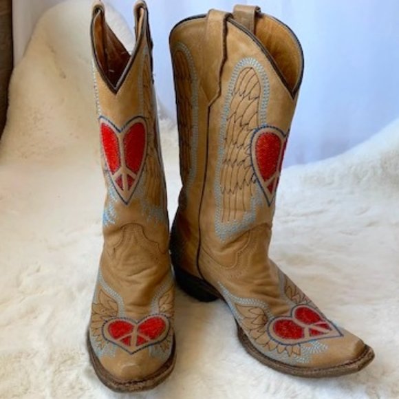 Corral Teen Other - Corral Teens - Boots Size 4 - Red Hearts & Wings